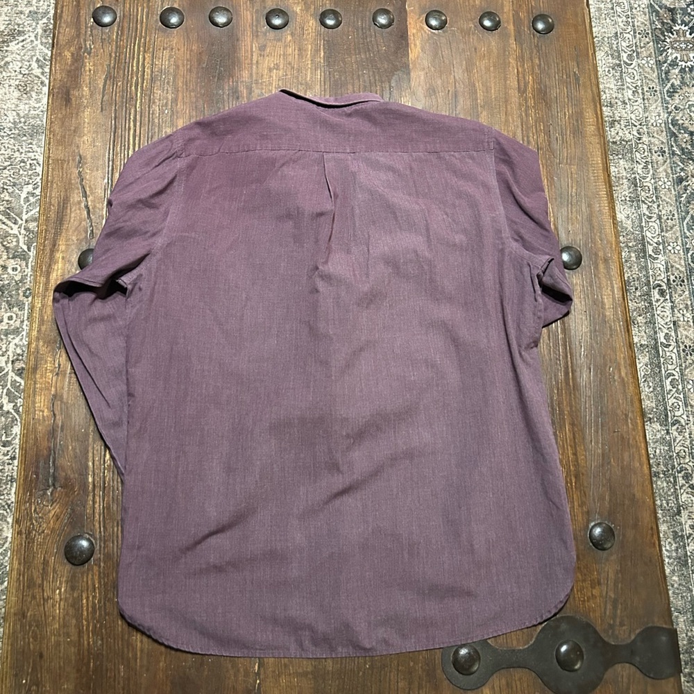 Van Heusen Men's Casual Plum Button-Down Shirt - Picture 2 of 3